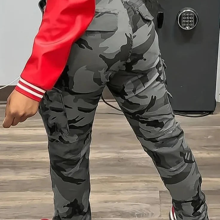 Camouflage High Waist Cargo Pant